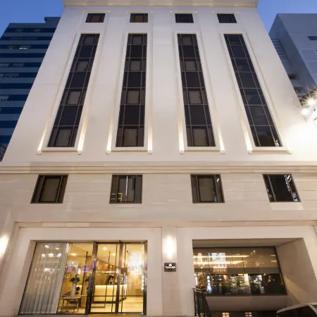 The Grand Hotel Myeongdong Отели рядом с достопримечательностью «Нам Сан Парк»