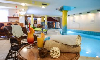 Hotel Korona Wellness, Rendezvény és Borszálloda