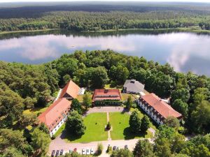 Hotel Dollnsee-Schorfheide