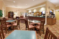 Holiday Inn Express Metropolis