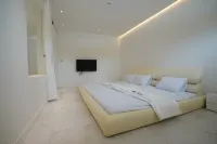 Andong the Stunning Pool Villa Hoteles en Andong