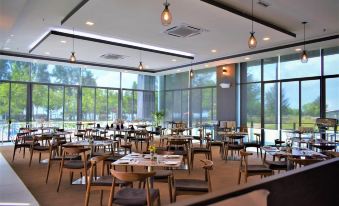 D'Wharf Hotel & Serviced Residence