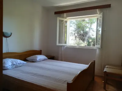 Apartment Near the Sea