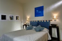 Villa Ouranos Our Dream in Blue and Cream with Seaview and Pool Các khách sạn gần Voulisma beach