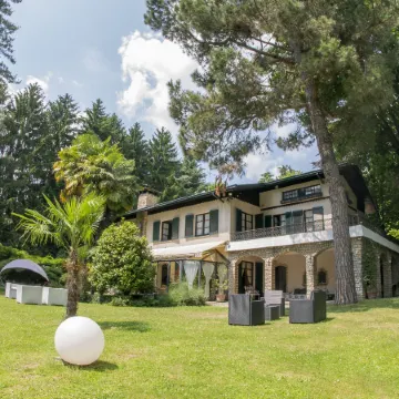 Wonderful Villa Between Como and Milano