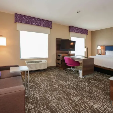 Hampton Inn and Suites Aurora South Denver