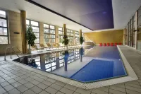 Adina Apartment Hotel Budapest - Pools