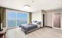 Yeosu Blooming Pension