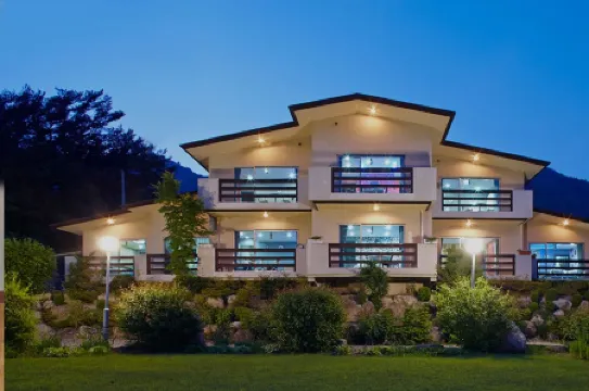 Yangyang Denver House Pension