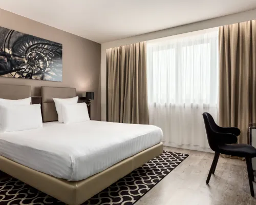 AC Hotel Paris Porte Maillot by Marriott Hotel berhampiran Yayasan Louis Vuitton