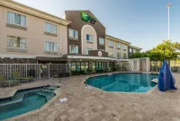 Holiday Inn Express & Suites JACKSONVILLE - BLOUNT ISLAND by IHG