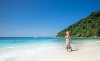 Phuket Marriott Resort & Spa, Merlin Beach