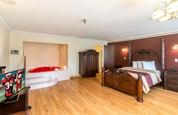 OYO 威奇託福爾斯旅客旅館