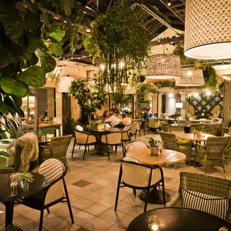 Kimpton CHARLOTTE SQUARE by IHG