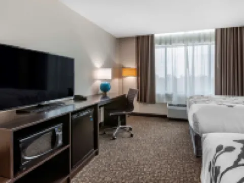 Sleep Inn Waukee-West des Moines Hotels in Waukee