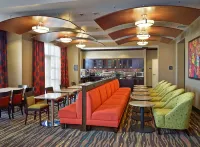 Homewood Suites by Hilton Calgary-Airport - พร้อมอาหารเช้า