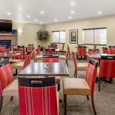Comfort Inn & Suites Davenport - Quad Cities