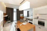 The Radisson Blu Hotel Apartment Dubai Marina Hotels in Dubai