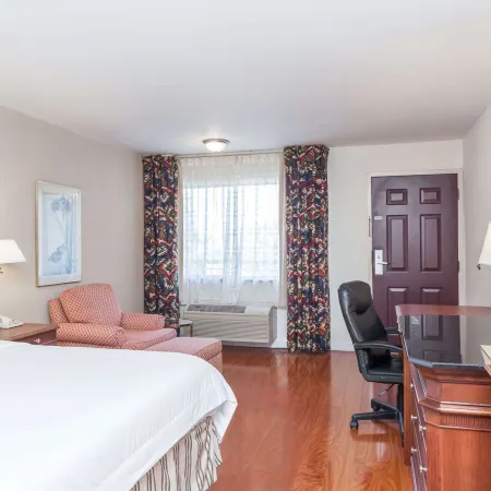 Days Inn & Suites by Wyndham Sunnyvale