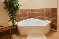 Americas Best Value Inn-Weatherford - parking