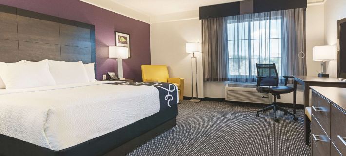 La Quinta Inn & Suites by Wyndham Grand Junction Hotels in Mesa County