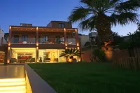 LemnosThea Luxury Residences - Boutique