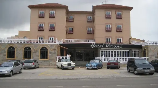 維洛拉酒店