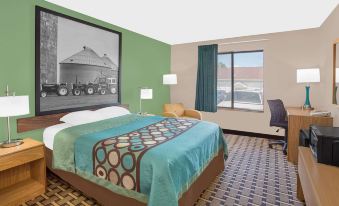 Super 8 by Wyndham Beaver DAM