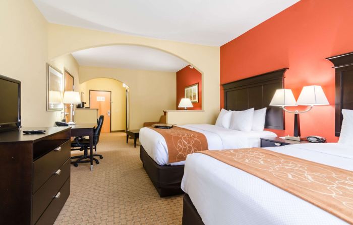 Comfort Suites Salina South