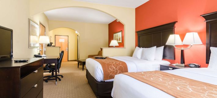 Comfort Suites Salina South Hotels in Salina