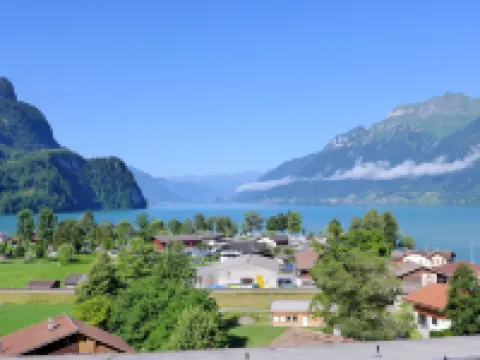Brienz Sunset Hotels in Brienz