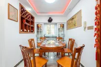 Cheng Master Homestay Beside Old Street (Youshan Road)