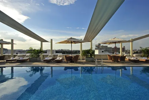 Taj Club House - Afhentnings-/afleveringstjenester