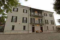 Villa Durando Hotels in Monastero di Vasco