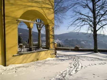 Relais Il Trebbiolo Отели в г. Понтассьеве