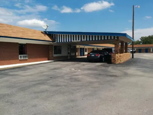 Budget Host Motel Gainesville