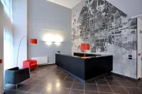BB Hotels Aparthotel Arcimboldi - Condos