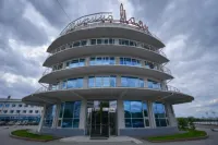 Mayak Korpus Irtyish Hotel Hotel dekat Omsk Velotrek