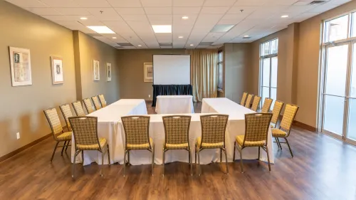 The Cove Lakeside Resort Geschäftseinrichtungen Photos