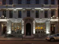 Native Glasgow Hoteles cerca de Plaza George