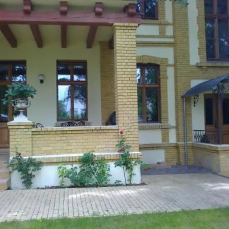 Residenz Villa Kult Отели рядом с достопримечательностью «Лихтерфельде»