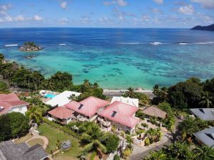 Au Fond De Mer View Self Catering Apartment