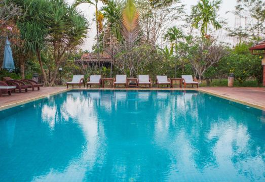 테레스 루즈 로지