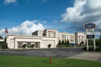 Hampton Inn Springfield Hotels in Springfield