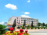 Song Tra Hotel Hotels in Chánh Lộ