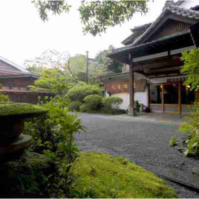 人吉旅館 Hotel Exterior