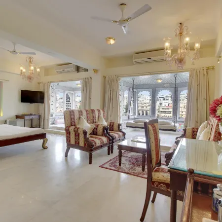 Lake Pichola Hotel
