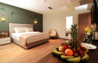 Bayrak Grand Hotel のホテル