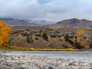 Yellowstone Valley Lodge, Ascend Hotel Collection