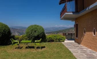 BluSalzz Homes - the Himalayan Bungalow, Almora - Uttarakhand